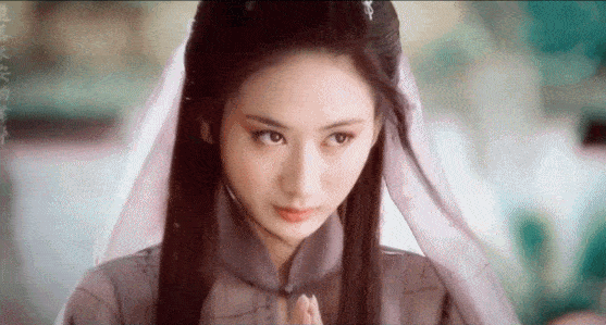 “呲牙咧嘴”别演回眸笑！有人回头一眼万年，有人我想给她按回去