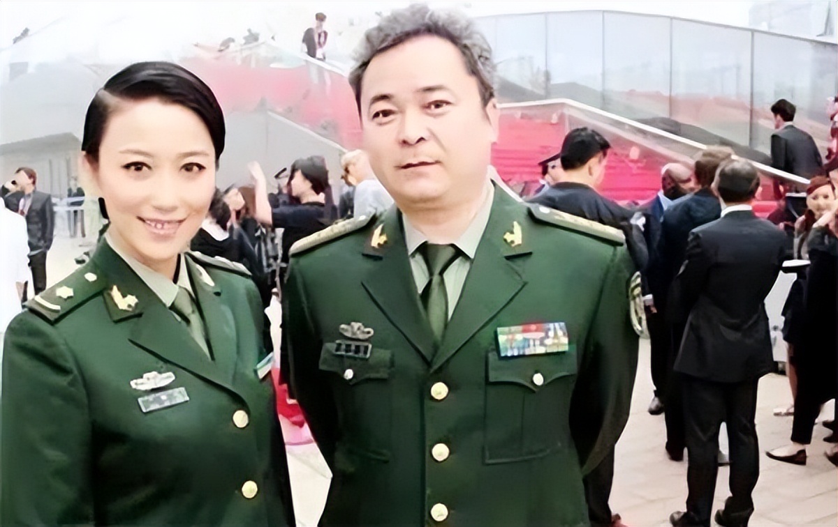 “潘冬子”祝新运：12岁走红，娶化妆师为妻，如今60岁了