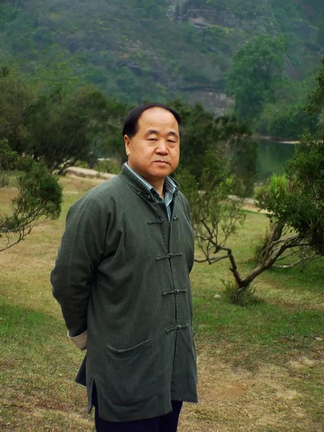 诺奖作家莫言：小学二年级毕业的妻子，是我掌心里的宝
