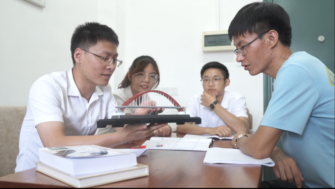 12位院士认可！湖南985团队：解决桥梁技术难题，勇夺全国金奖，系全省“唯一”！