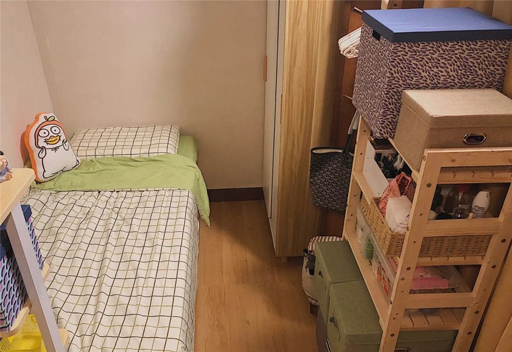 一位广州姑娘晒出自家卧室：将仅5㎡的小卧室，变成温馨独居小窝
