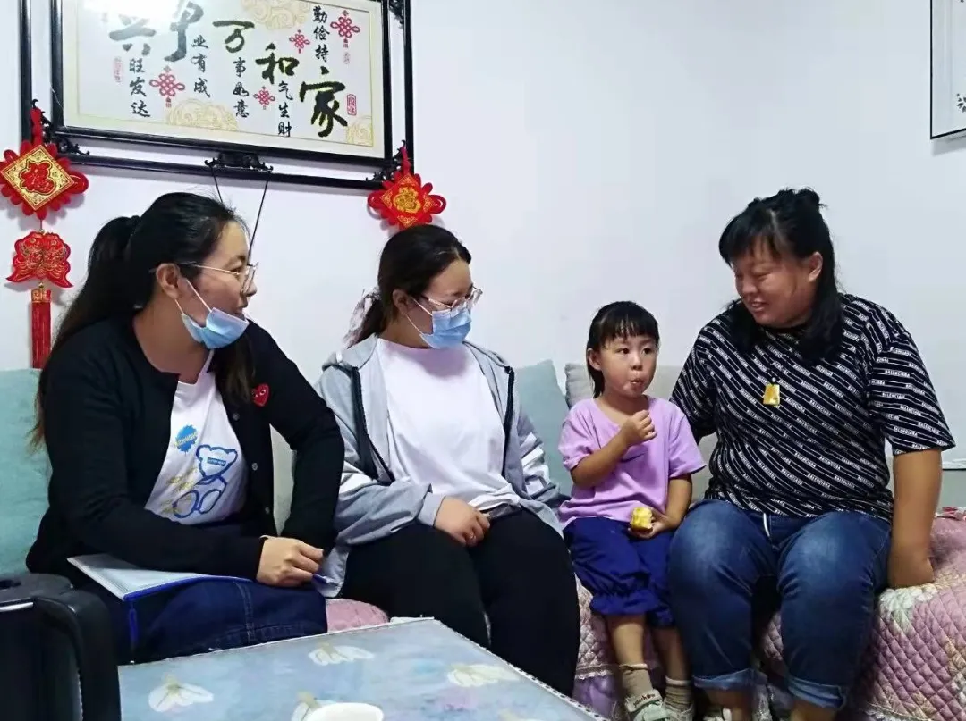 宁阳县文庙中心幼儿园小四班教师宁鑫:用心守护 用爱陪伴