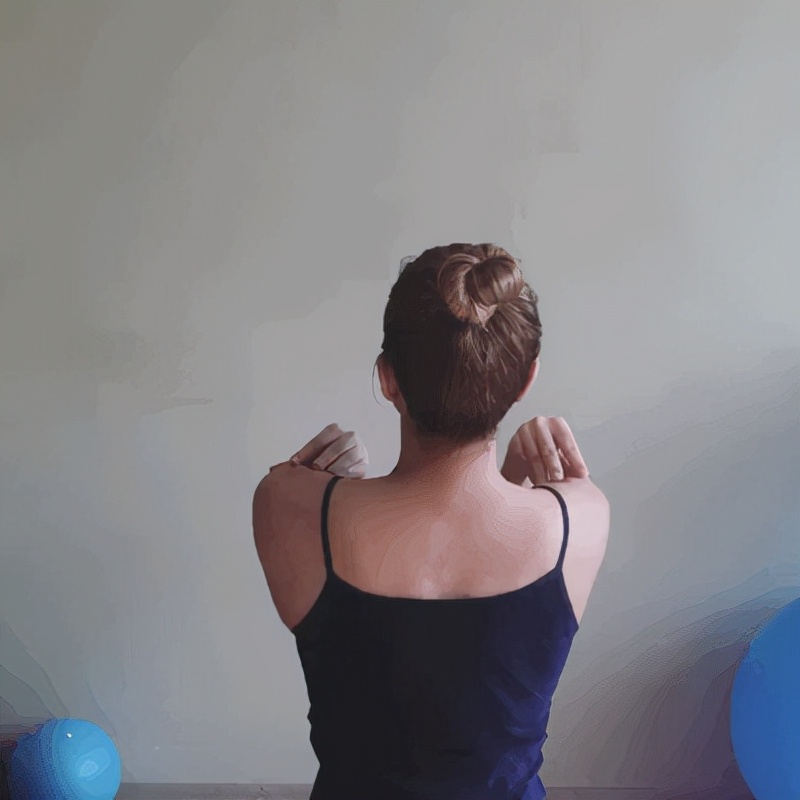 想拥有子枫妹妹同款的直角肩嘛？斜方肌还会越来越大？