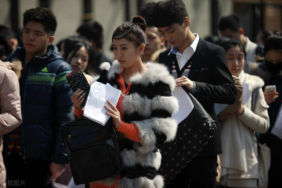 19省综合分如何计算，2022年统考225文化370分，可报考哪些大学？