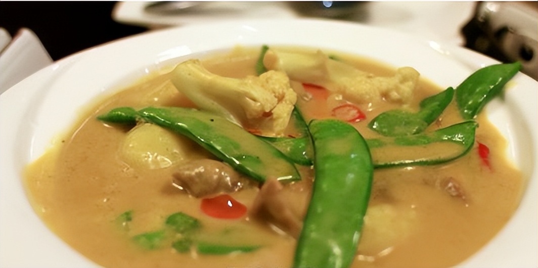 4元成本卖上千，火锅店人均500元，他们坑起粉丝来一点儿都不手软