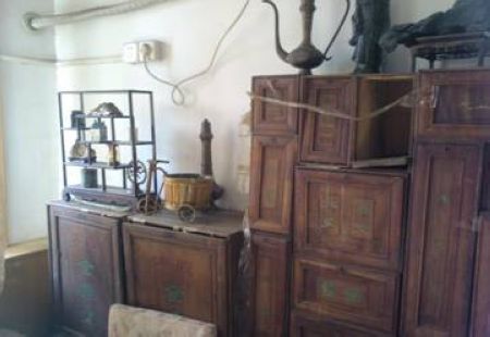 季羡林故居被盗案始末：秘书干女儿砸窗洗劫藏书，被捕后表情搞笑