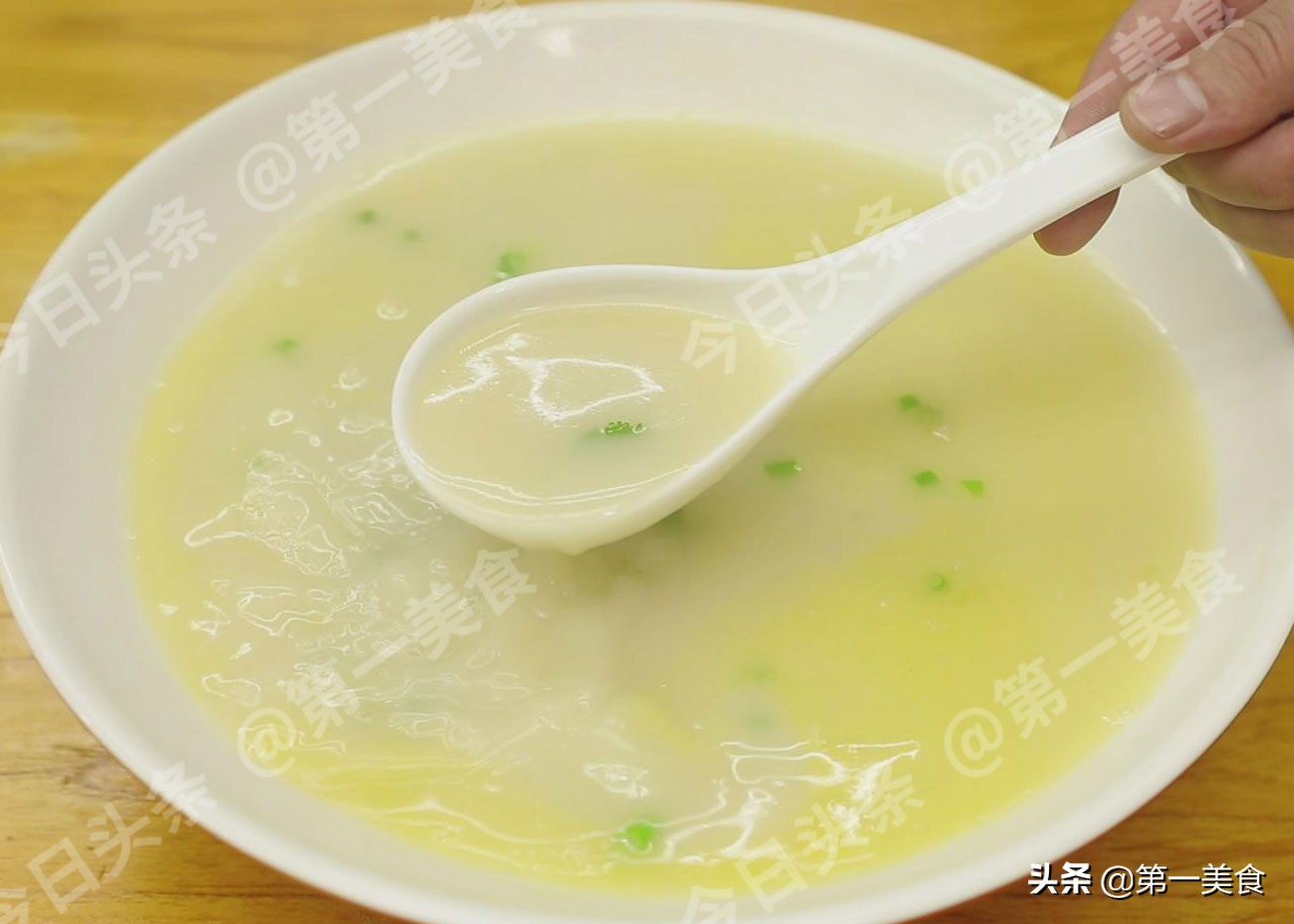 冬至后要多吃鱼，2种最过瘾吃法，骨酥肉烂入口化渣，连汤都喝光