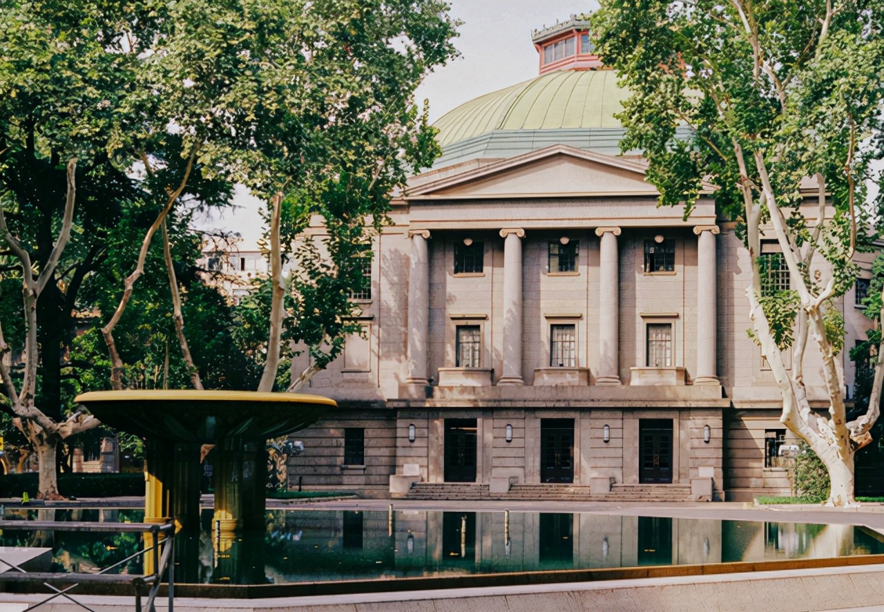 中国985大学等级排名公布，人大排第二等级，中南沦落至第三等级