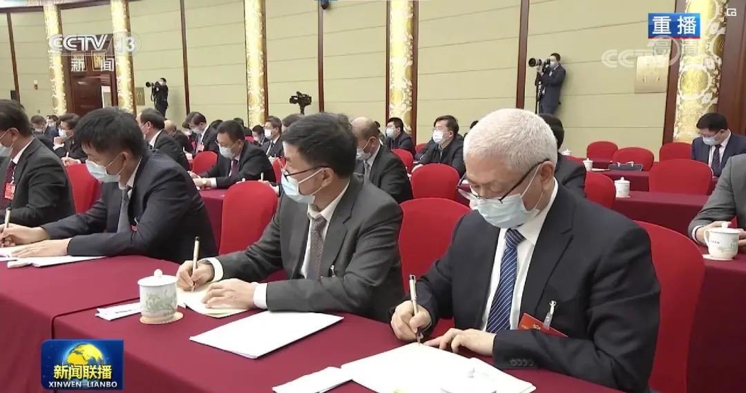 两会召开！四川双一流校长携6大提案进京，与总书记面对面，登上新闻联播！