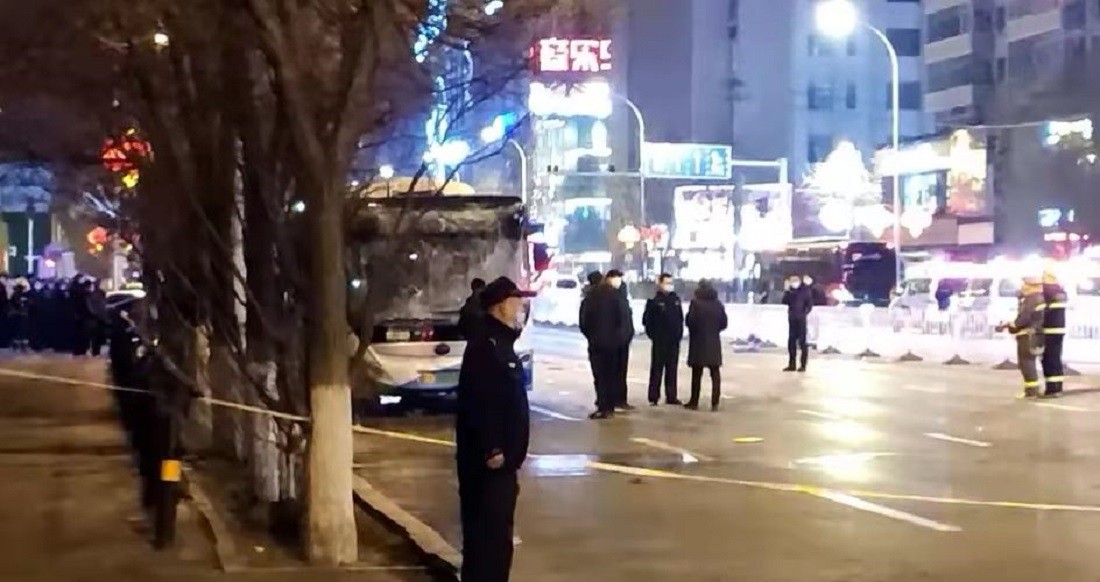 1死42伤！沈阳公交车行驶途中突发爆炸，公交车爆炸如何逃生？