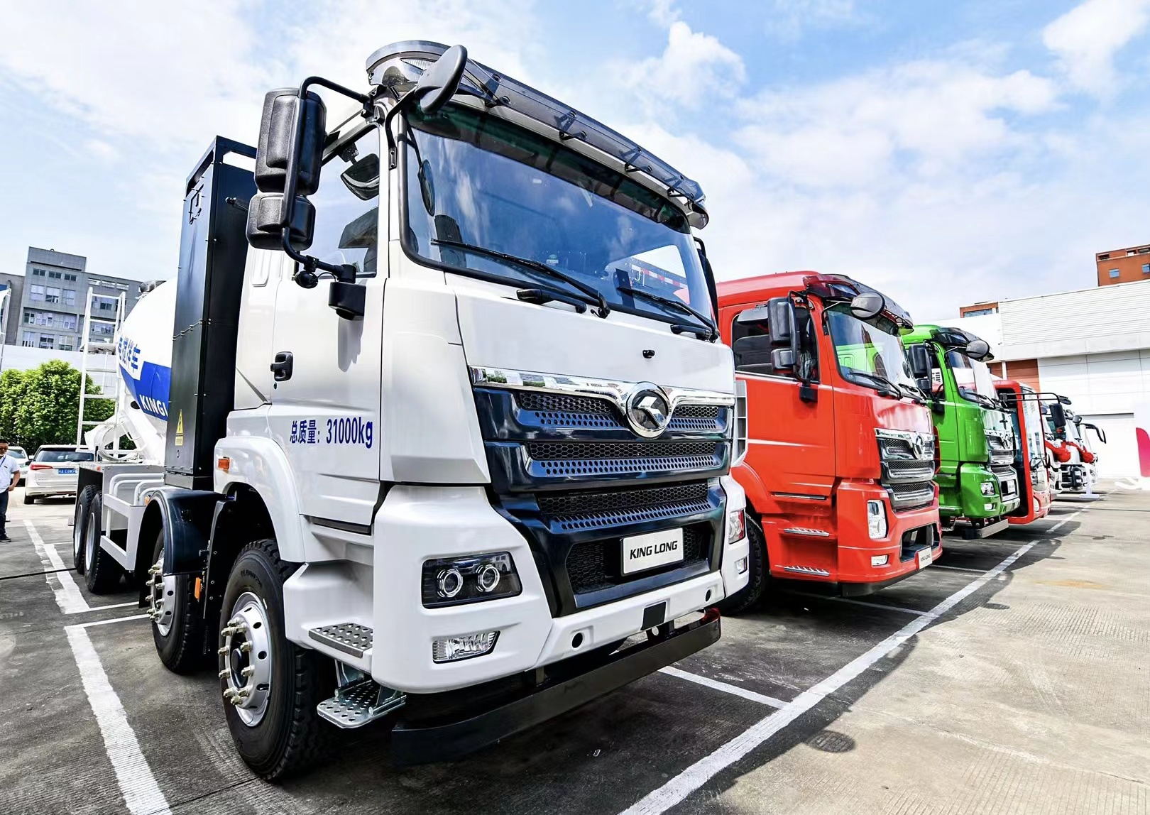 从产品创新到理念升级，金龙客车这场发布会聚焦构建“生态圈”