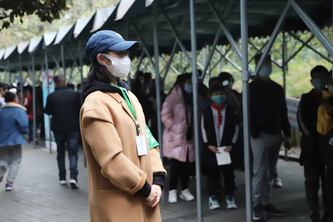 今天，你“苗”了吗？直击南湖小学新冠疫苗接种现场