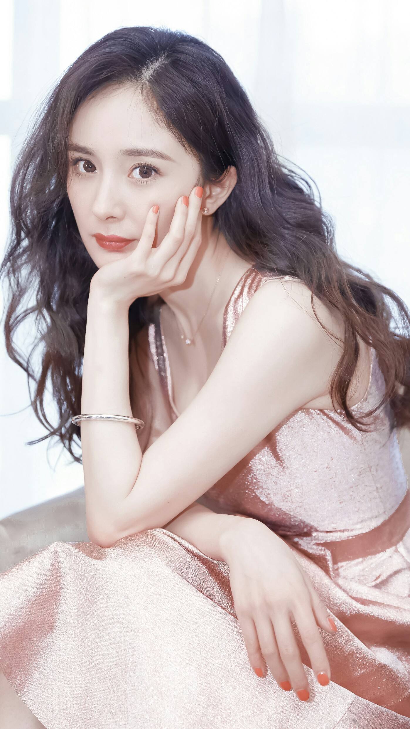女明星排行榜(2021年女明星排行榜)