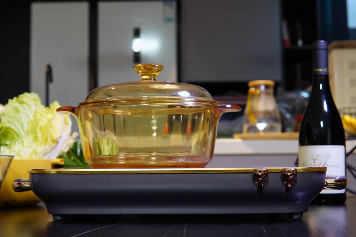 先暖胃再暖心，大宇电陶炉不挑锅具，美食在家轻松做