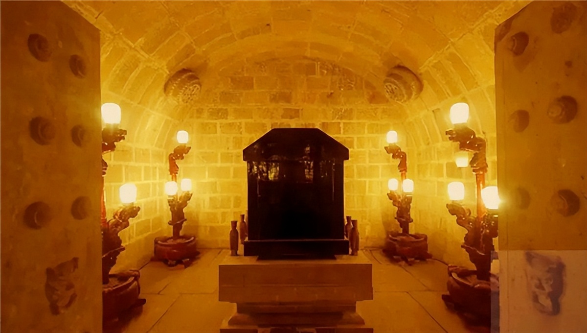 在古代,如果没有足够的钱财,那是绝对没有办法完成完美的土葬的.