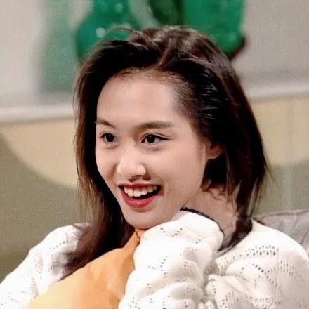 给最惊艳的“13位港姐”排个名：邱淑贞仅第4，张曼玉垫底了