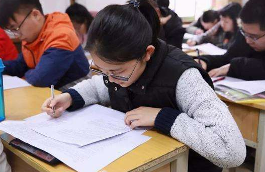 大学不再划分一本二本？相关部门做出回应，新规2022年有望实施