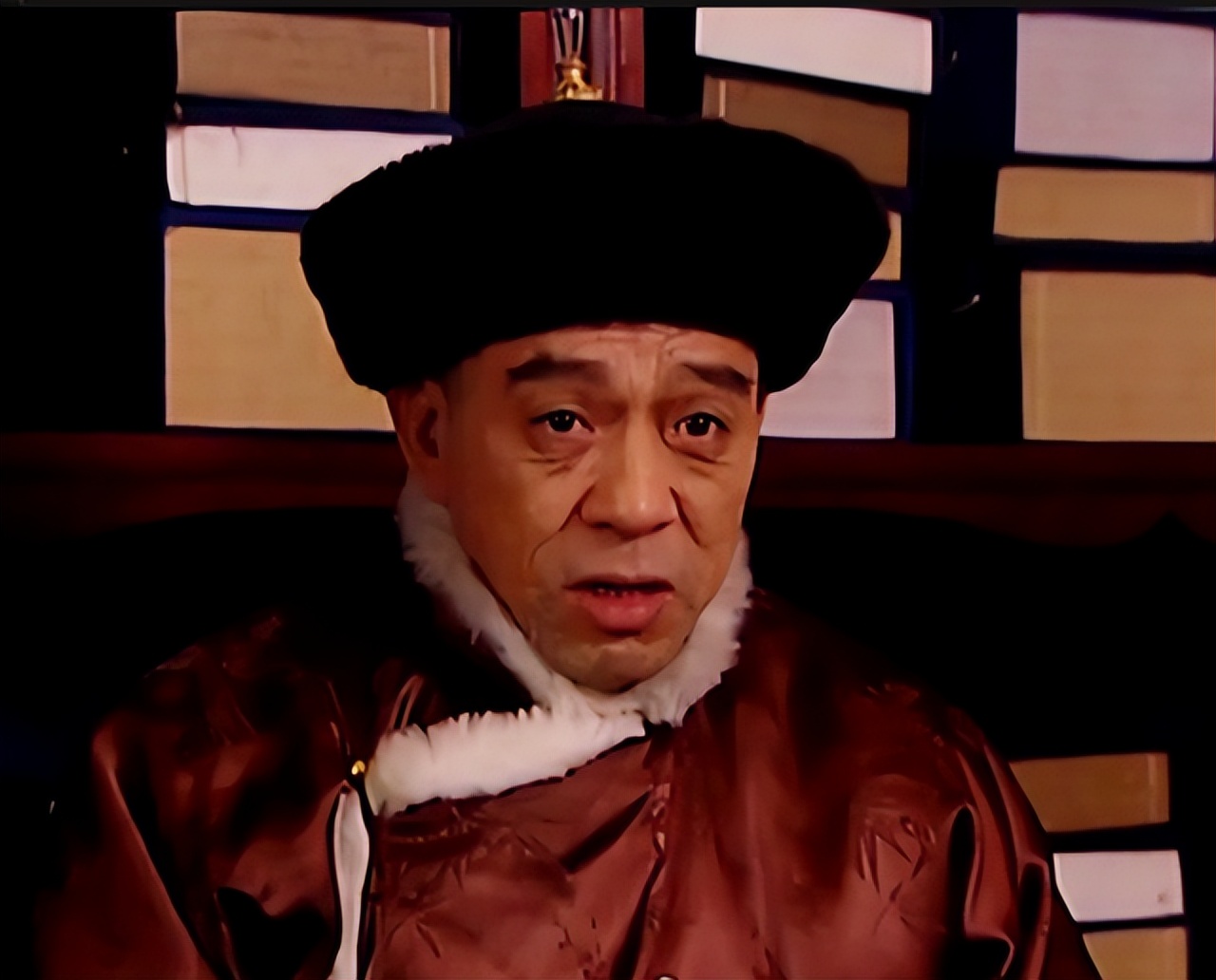 康熙临终前，为啥点名1个男人陪葬？雍正继位后才知父亲高明