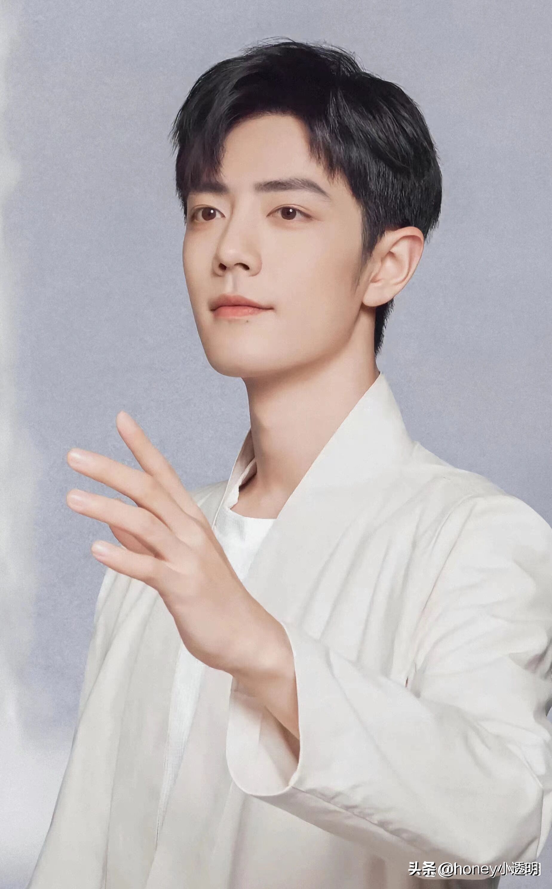 肖战代言新养道,蒙牛第四次寻求合作!粉丝不计前嫌,有大格局