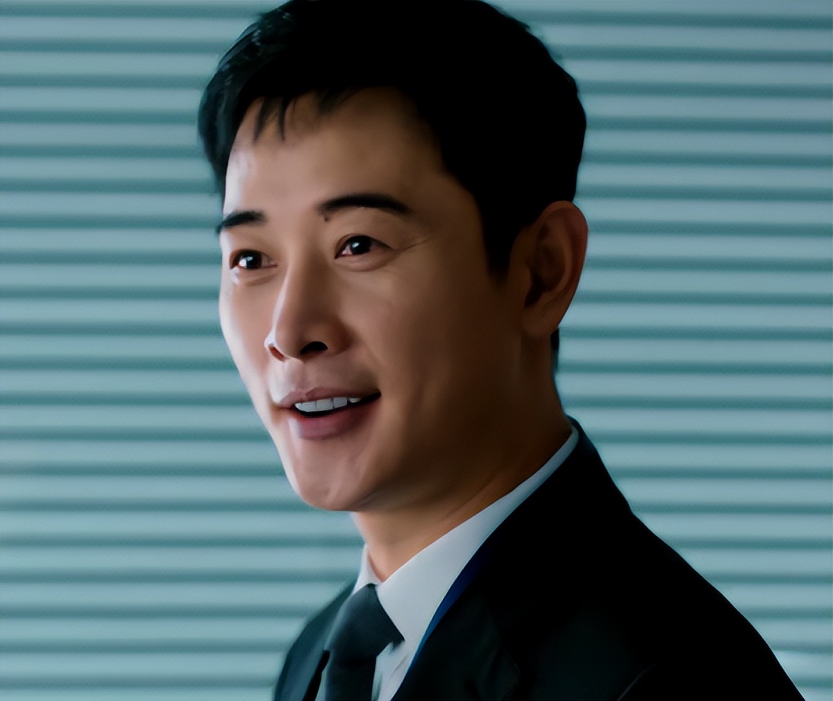 《幸福到万家》罗晋太帅了，笑起来还是那么治愈，太适合演暖男了