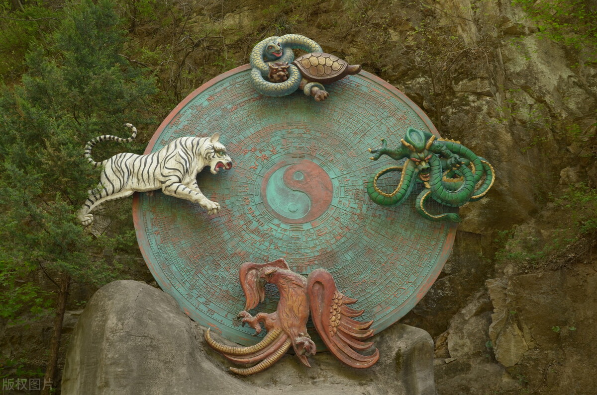 然而四大神兽和四大凶兽相比,哪一方实力更强呢?