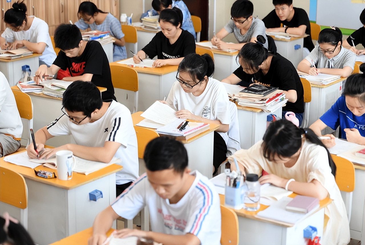 2022年高考延期一个月？个别地区已发布通知，准考生们注意查收