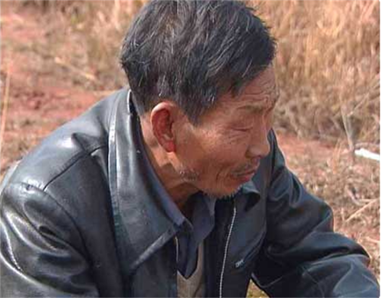 李绍为:千里背老乡尸首回家,却被死者亲人埋怨,事迹被拍成电影
