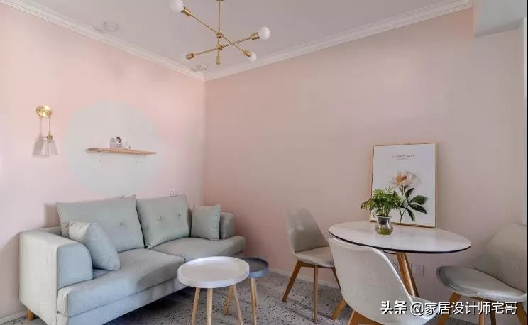 92年小姐姐在南京的42㎡小家：室内配色让人赏心悦目，精致又大气