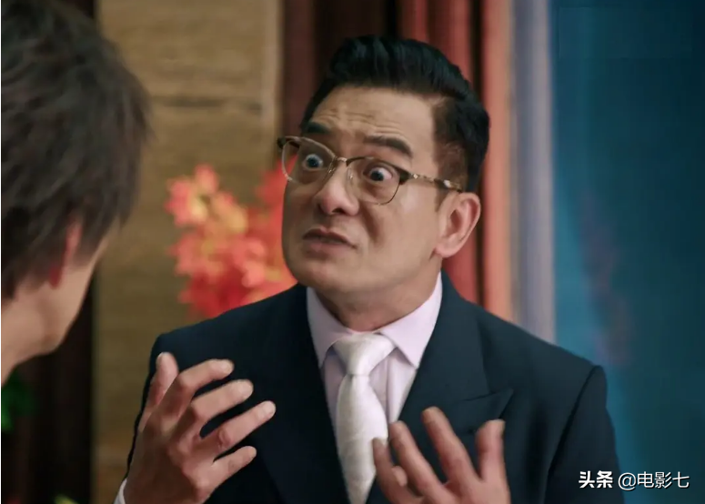 “凭一个角色走红”的5位演员，多年后境况悬殊，有人做直播带货