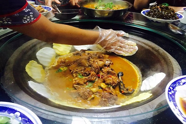 头部有3个表现，可能是血脂过高，引起重视，避免并发症缠身