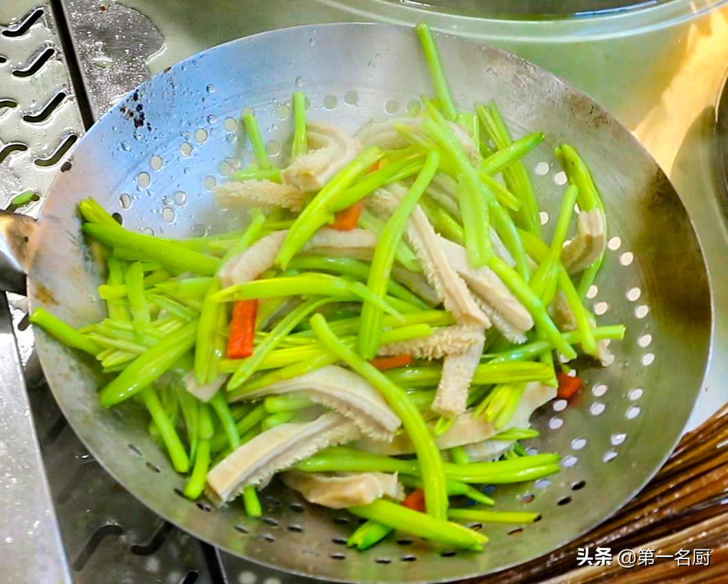 蛋白质高的食物排行榜（这五种蛋白质高的食物你了解多少）