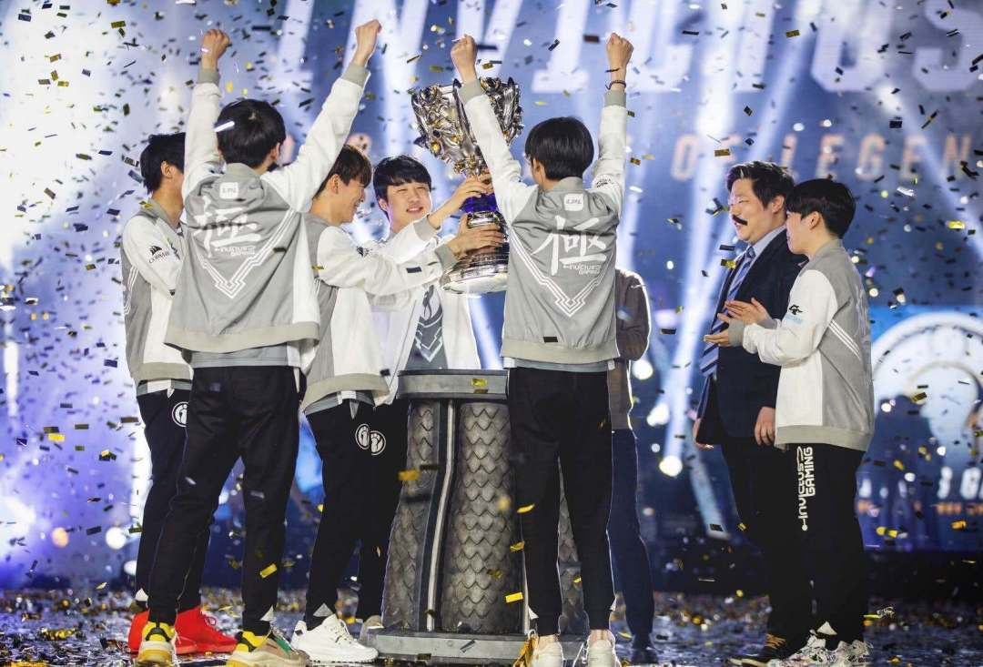 ig战队(ig五虎"散是满天星",北枫:ts和rookie重返巅峰,积分排名前二)