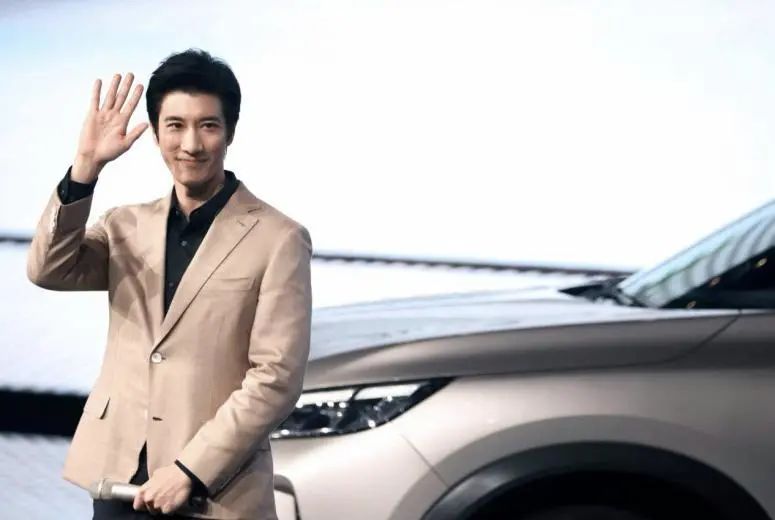 观察 | 三枪拍案惊奇，击垮英菲尼迪