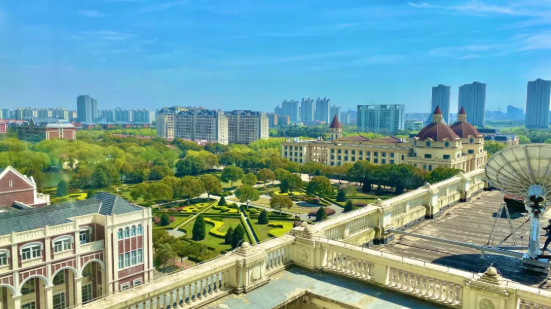 这类人才国家重需！上海外国语大学率先培养，获中宣部、教育部认可！