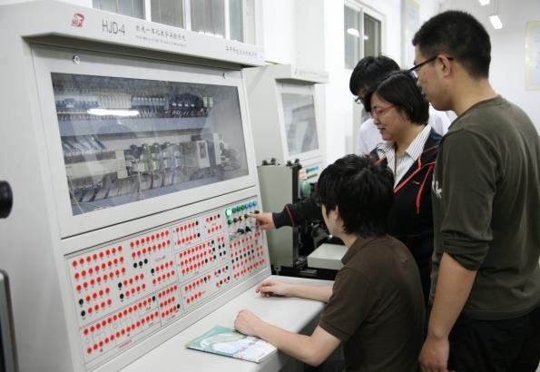 武汉大学2022高招专业将有调整，“鸡肋”专业消失，考生意见统一