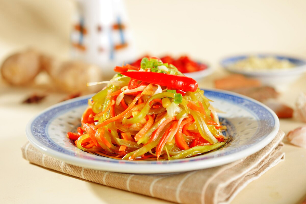 陽春3月，飲食宜“多素少肉”，建議吃6道當季菜，清淡鮮美又潤燥