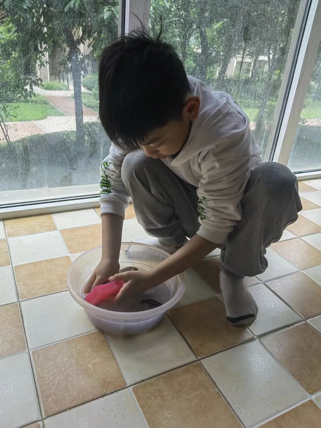 家庭小能手 劳动来创造｜双流区实验小学外国语学校践行劳动教育