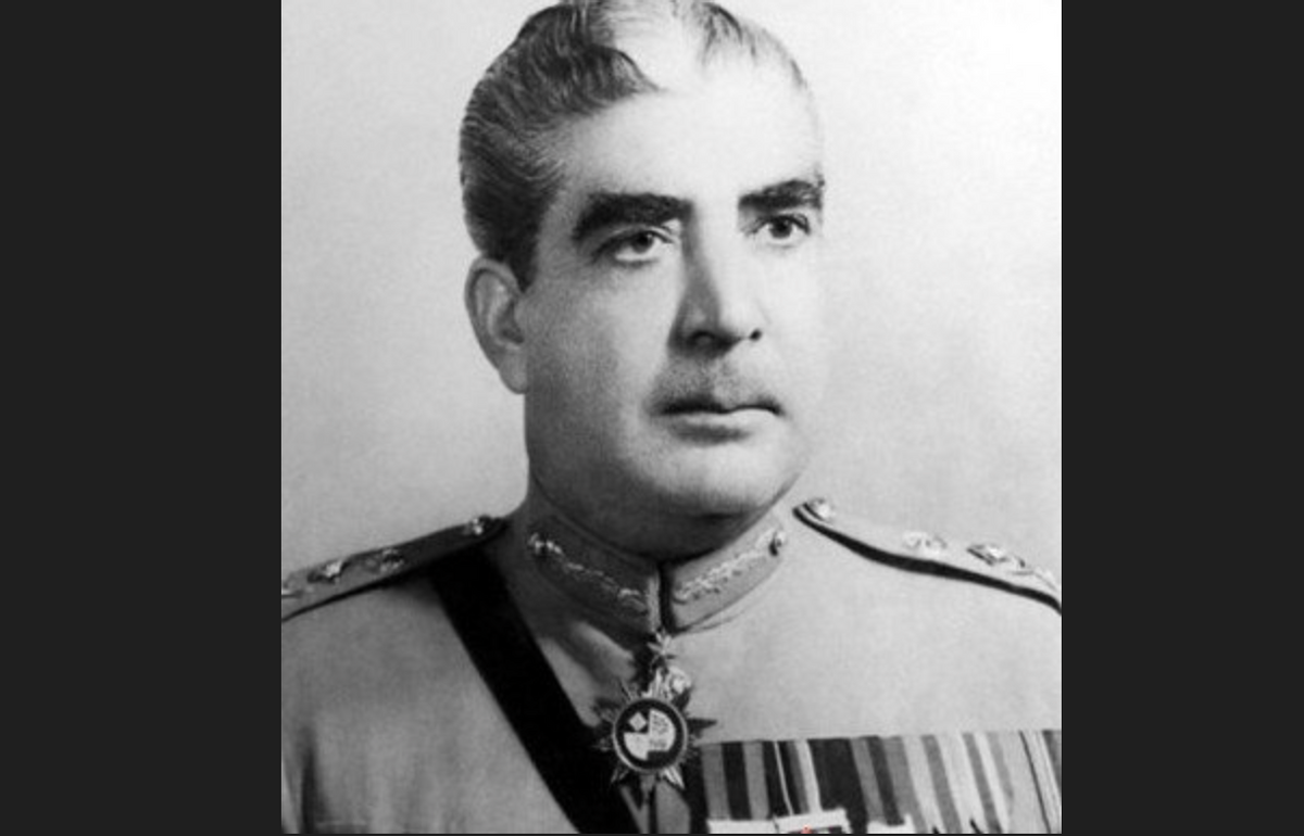 1970年毛主席连烧“两把大火”，尼克松会意，急派基辛格访华