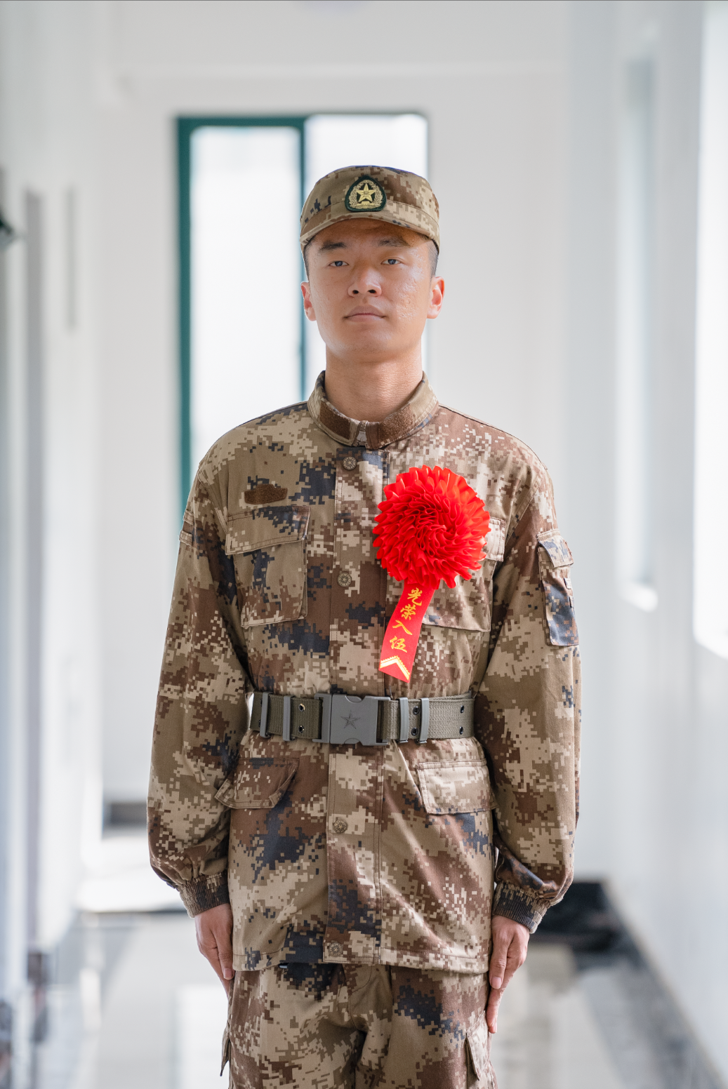 在编→入伍！最硬核的身先示范！