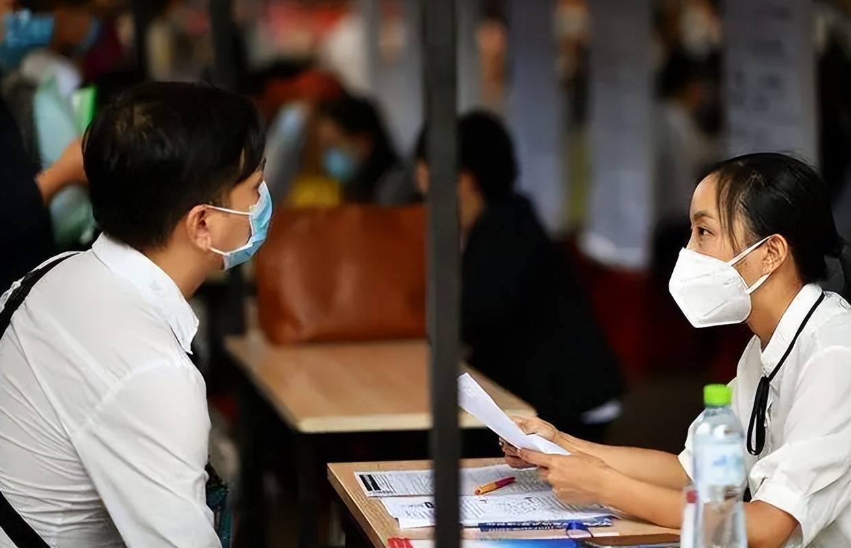 “史上最难毕业季”？1076万高校生迎来毕业，找工作成了最大难题