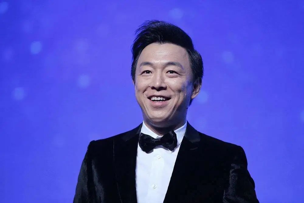 你会介意另一半丑吗？这7位丑男演员告诉你：男人丑点不怕