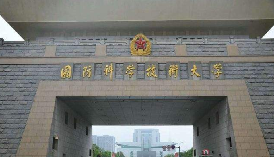 5年前，高考620分，在工地收到录取通知书的甘肃男孩，后来如何？