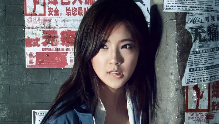 北景甜南奕欢：一个资源拿到手软，一个沉沦网大，今差距一目了然