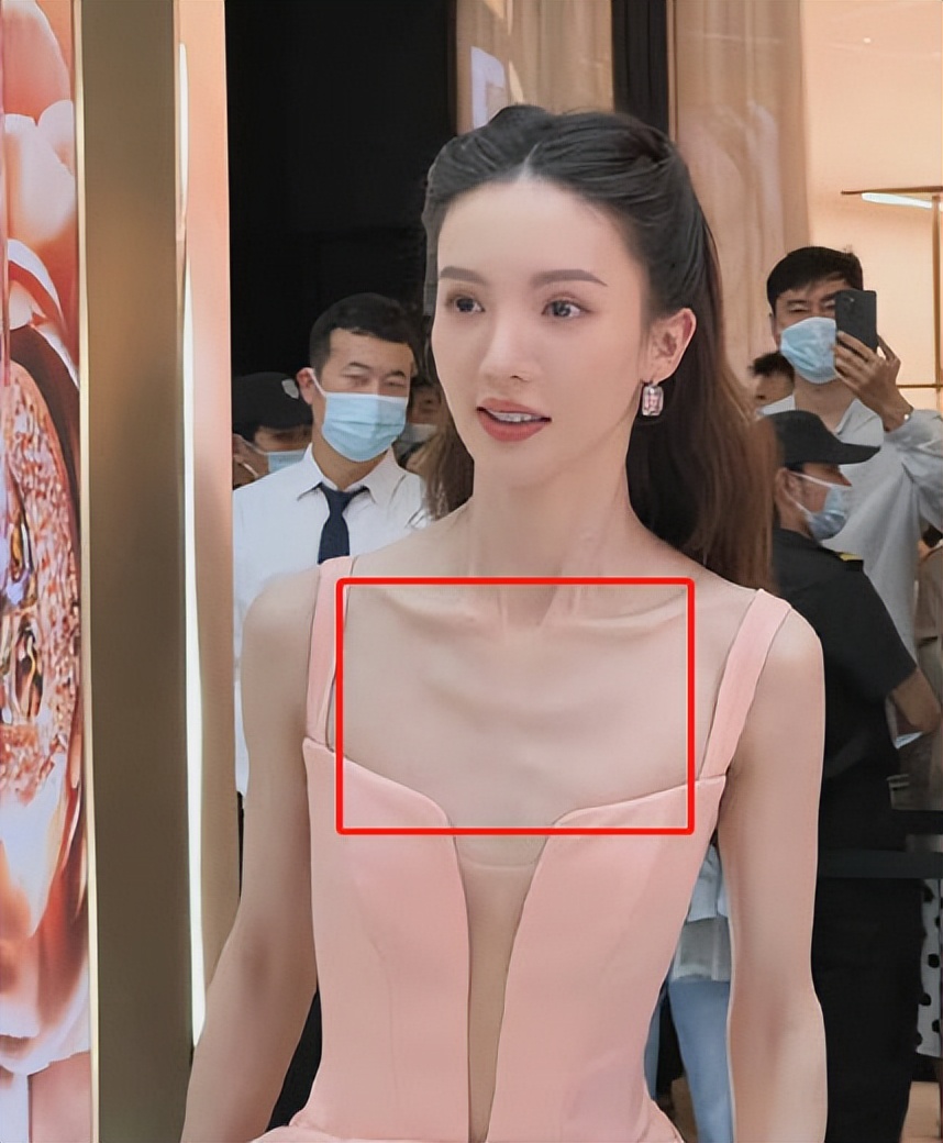 瘦到病态、整容成瘾，痴迷于少女人设，内娱的畸形审美太可怕