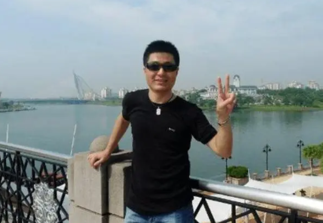 别把艾滋病当成皮肤病？若身体出现3种变化，及早做检查