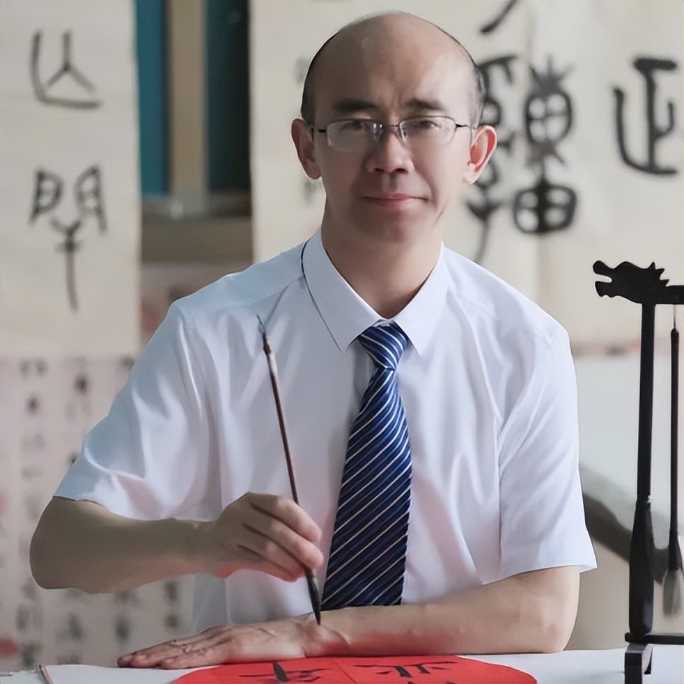青蓝相接 薪火相传｜南湖小学一直努力坚持打造高素质青年教师队伍