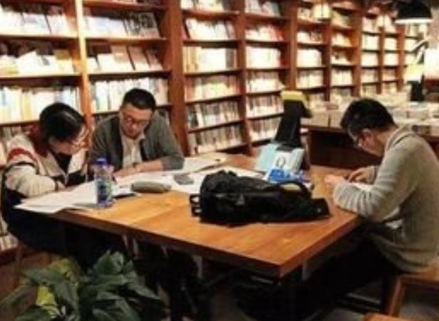 去国外读研靠谱吗？“一年制研究生”含金量高吗？留学生需了解