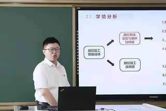 学霸周浩高考669分考入北大，3年后却选择读技校，为何？
