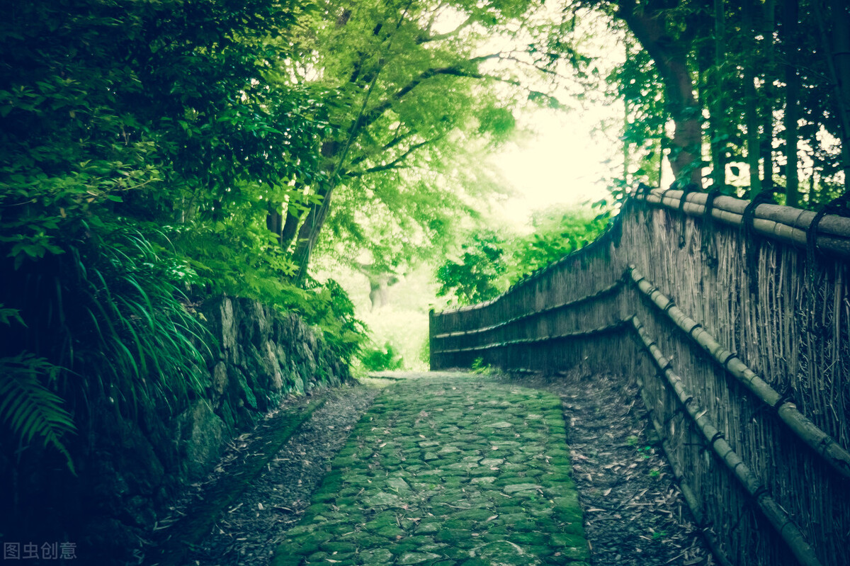 15个可以发朋友圈的句子（已配图） 经典珍藏