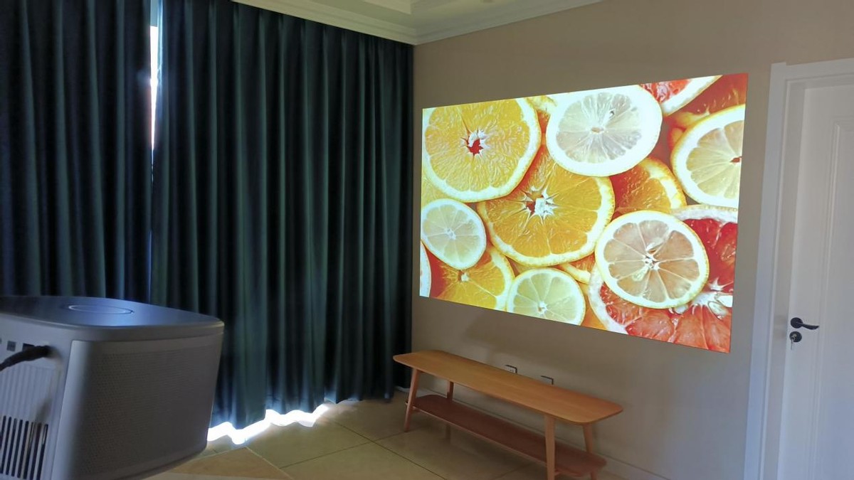 坚果J10S与当贝F5那一款好